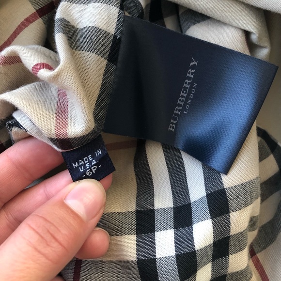 Burberry Trench Coat - Picture 7 of 7